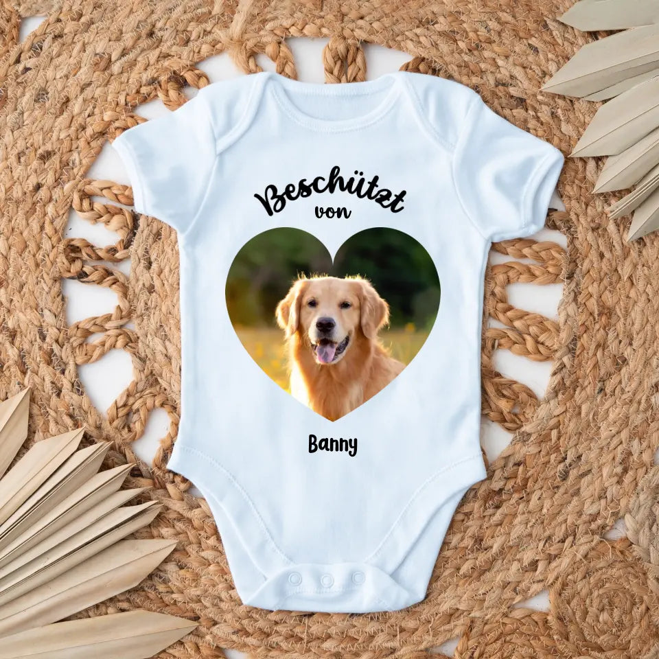 Beschermd door - Gepersonaliseerde babyromper met foto 
