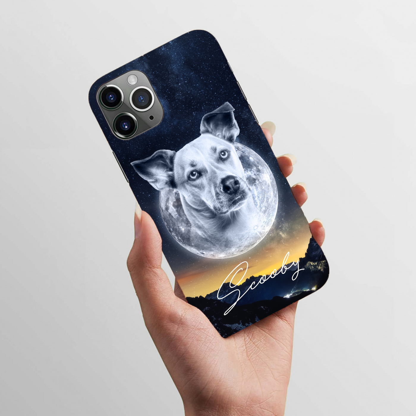 Gepersonaliseerd telefoonhoesje met portret – Maanstijl 